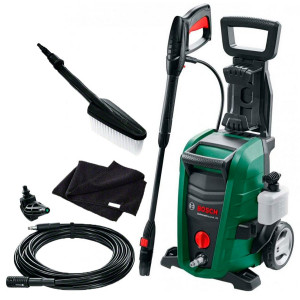 Мінімийка Bosch UniversalAquatak 135 Carwash-Set з набором для мийки авто